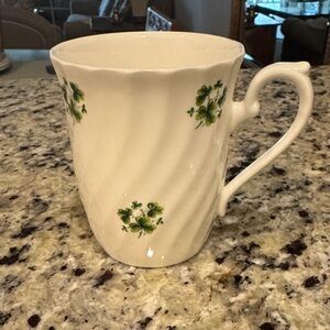 The Emerald Collection Fine Bone China Shamrock Cup / Mug
